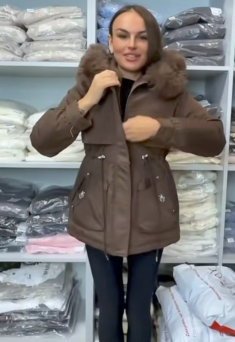 Парка, куртка женская зима