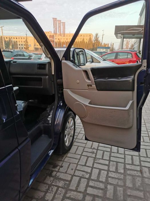 Volkswagen Transporter T4 Caravelle