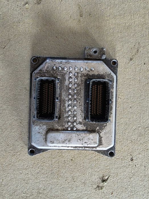 komputer sterownik silnika Opel Vectra C lift 07 r 1,8 140 km z18xer sprawny