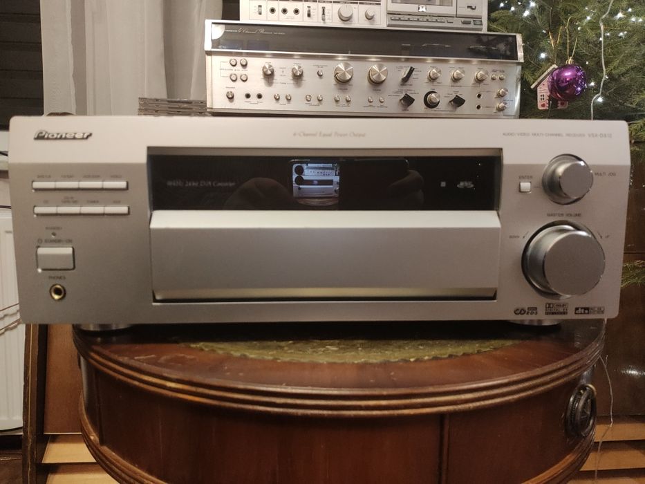 Amplituner Pioneer VSX D812 6.1 6x100W