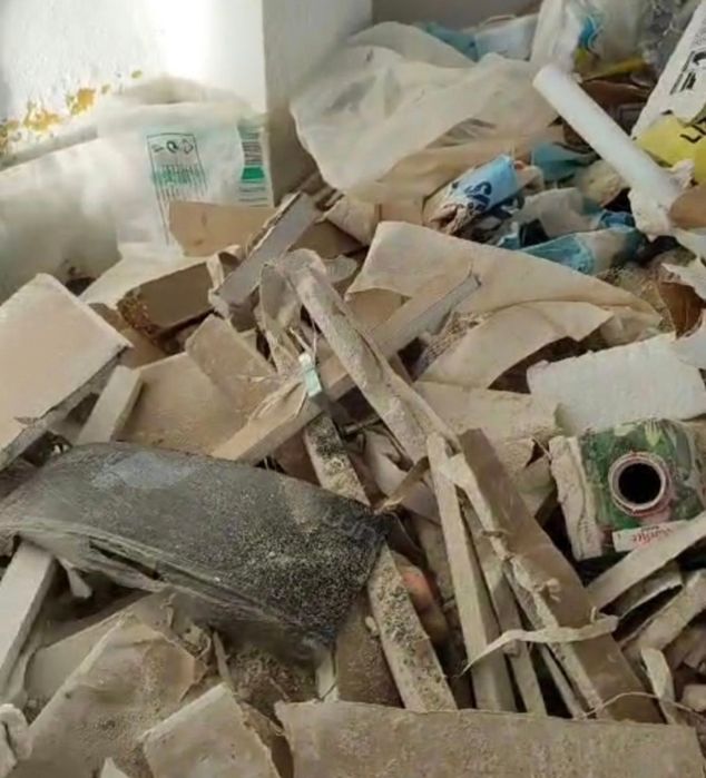 DEMOLIÇÕES e LIMPEZAS com recolha do lixo em CONTENTORES e CARRINHAS