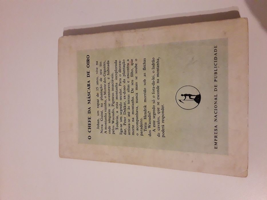 Livro O Chefe da Máscara de Oiro