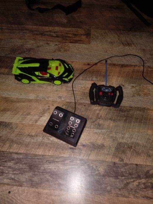 Auto sterowane na pilota