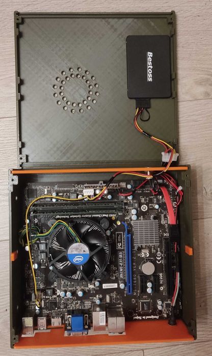 Компактний комп'ютер Core i3, 16GB RAM