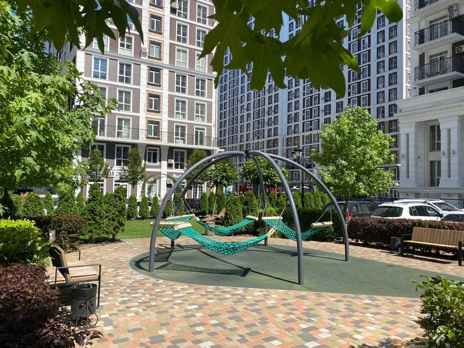 На фонтани 4-кімнатна, ЖК Нова Англія, вул. Максимовича