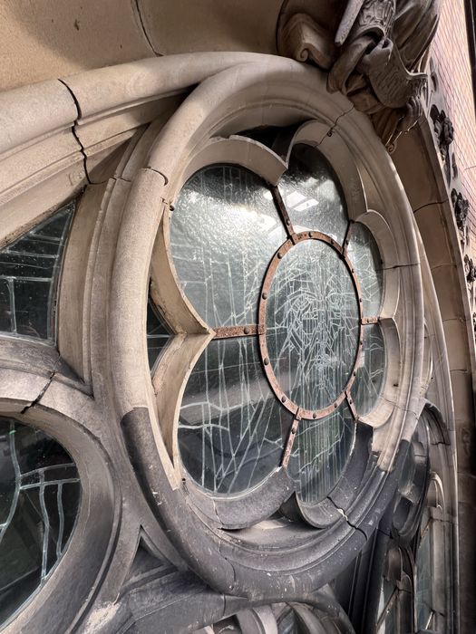 Czyszczenie laserem elewacji piaskowca cegły drewna zabytków granitu