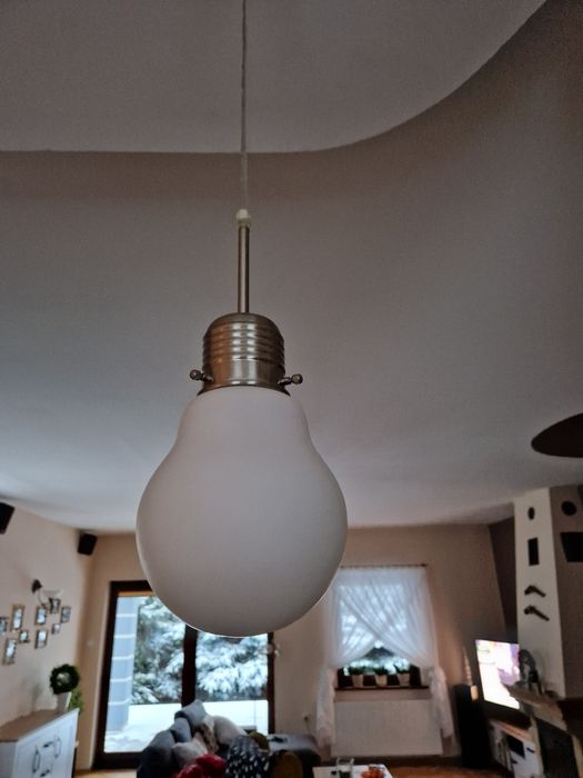 Żyrandol w kształcie żarówki- 2 sztuki