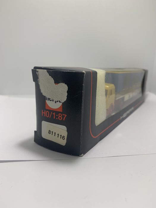 Mercedes da Herpa escala H0 1/87