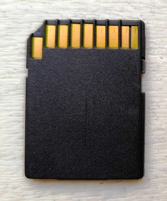 Продаю карту пам'яті microSDXC UHS-I "SanDisk Ultra" 1TB