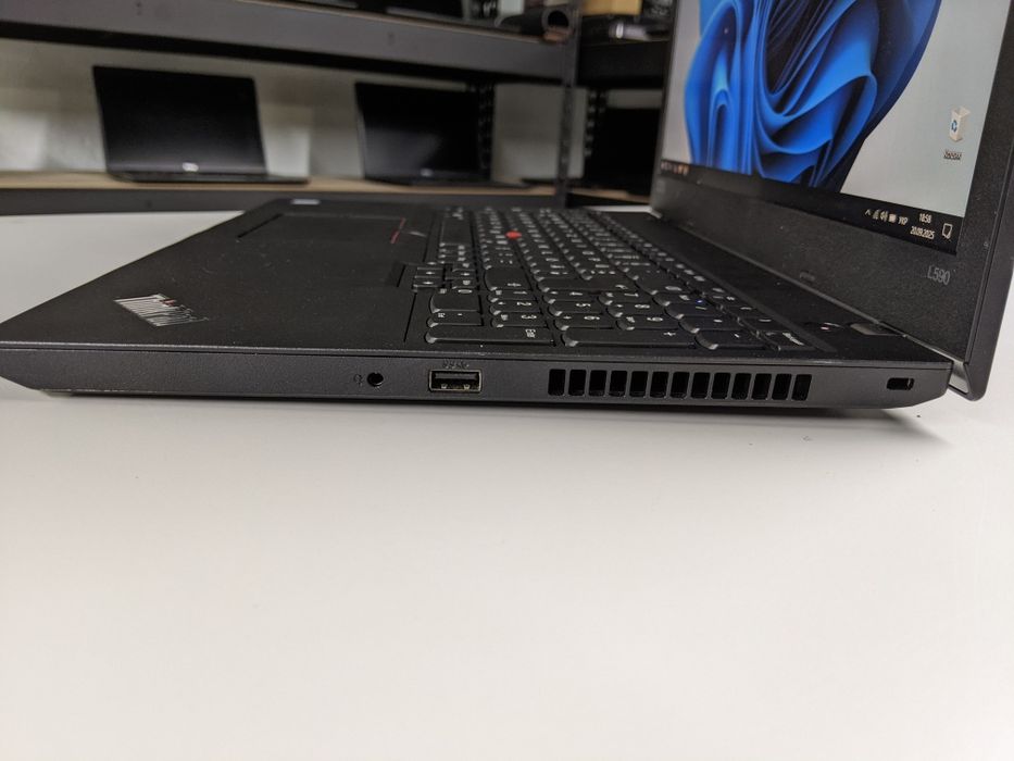Ноутбук Lenovo ThinkPad L590 intel i5 8265  8/256