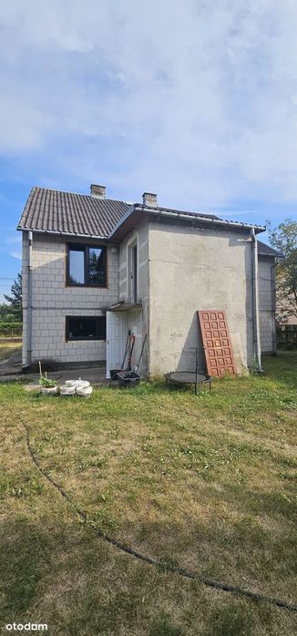 Dom z ogromnym potencjałem,9km od miasta, zielona kraina