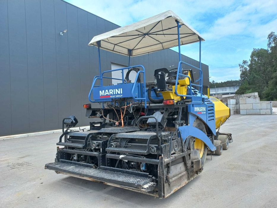 Pavimentadora Marini MF 564
