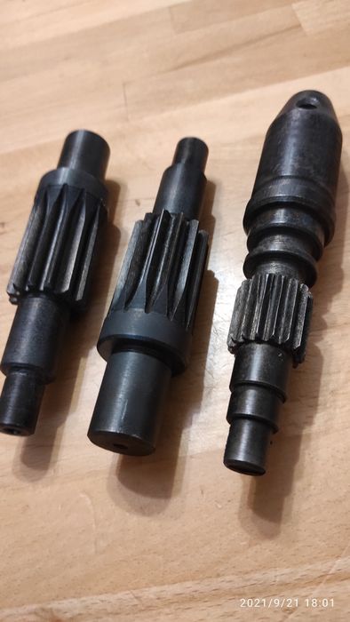 Вал шестерня, шлицева втулка, запчастини на свердлильний верстат 2м112