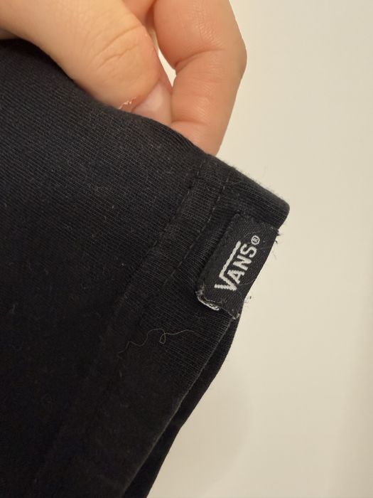 Футболка чорна  Vans