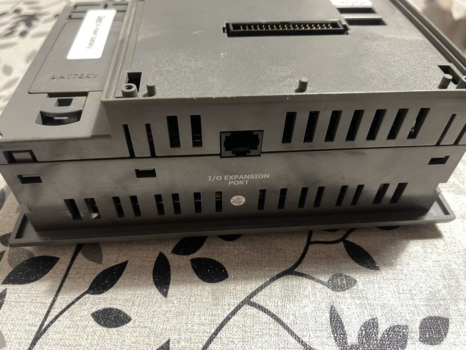Програмований логічний контролер Unitronics Vision 570 (V570) з панеллю HMI