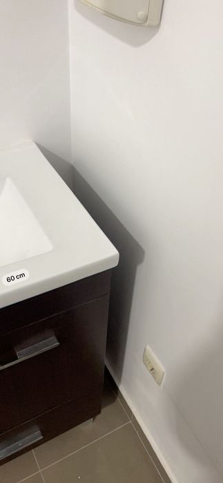 Lavatório com arrumação