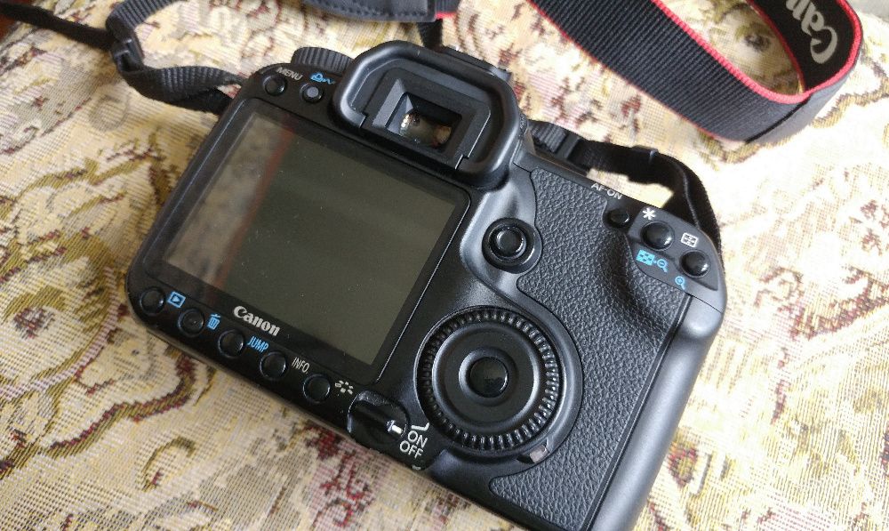 Canon EOS 40D body з усім необхідним з Японії