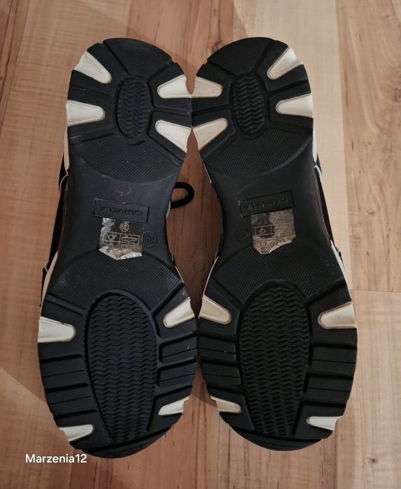 Sneakersy Carvela Kurt Geiger r. 39 stan idealny ! metaliczne detale