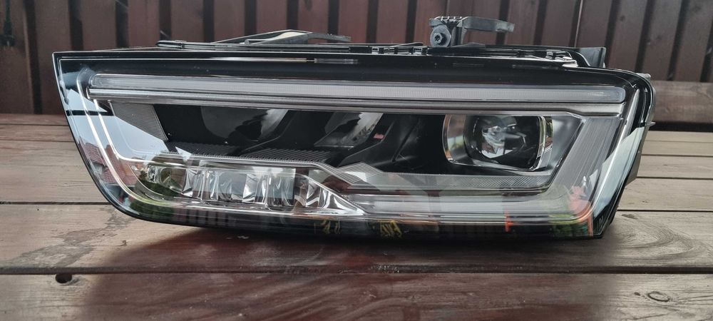Audi Q3  Lift Lampa lewa Full Led Nowa
