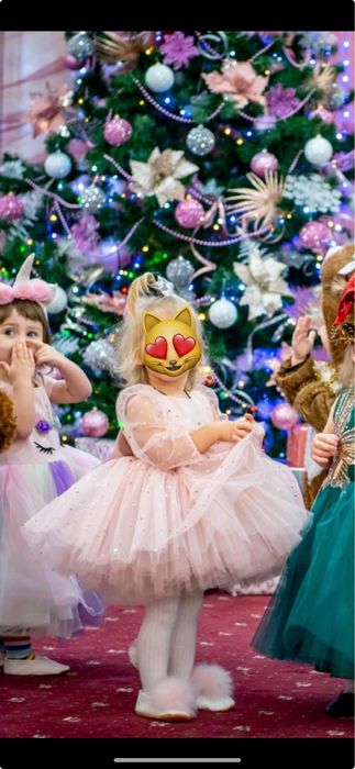 Продам дитячу сукню 2-3роки