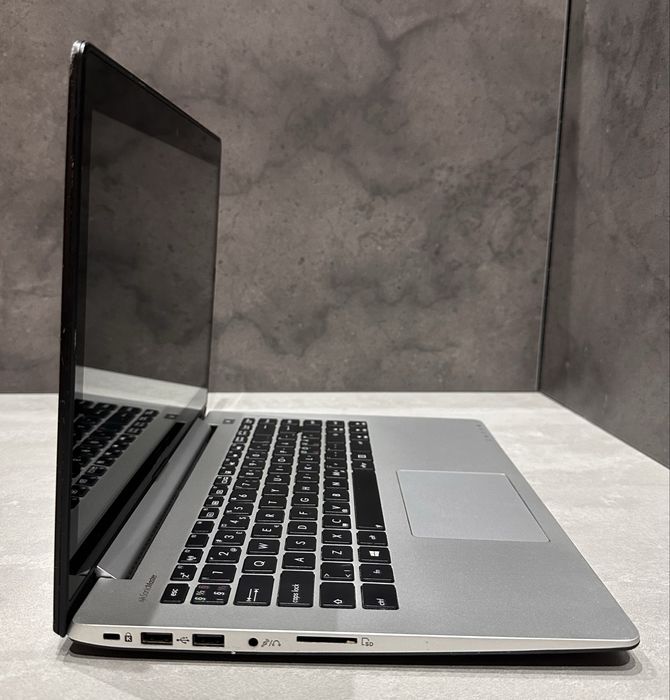 Ноутбук Asus S400C на відновлення ! Ma701