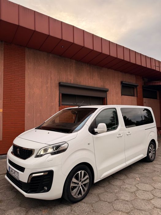 Peugeot Traveller