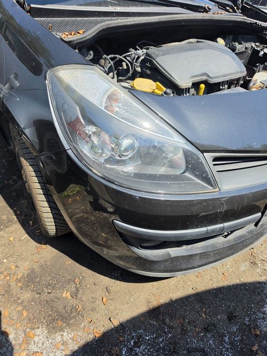 Lampa Prawa Renault Clio 3 III