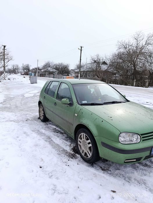 ПОДАМ VW ГОЛЬФ 4 1.6 газ.бенз.ціна до понеділка 85тис