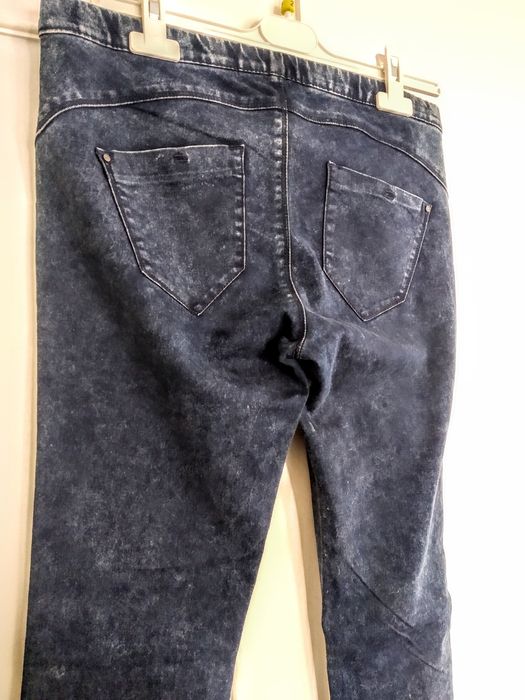 Calças & Jeans - 5 euros cada