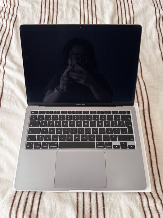 Macbook Air M1 2020 Danos Líquidos