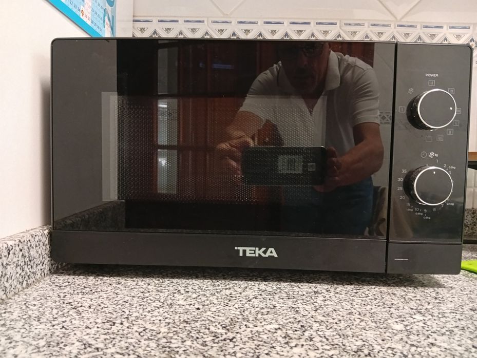 Microondas marca teka