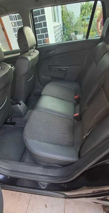 Opel Astra Caravan 1.7 CDTi Cosmo Plus ecoFlex