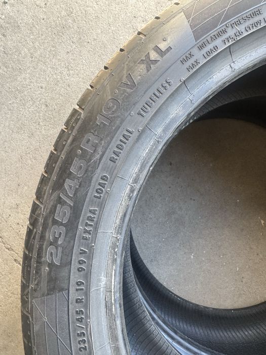 235/45R19 V XL Continental ContiSportContact 5