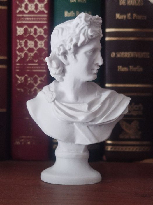 Estatueta Grega em Resina 9 cm Apolo
