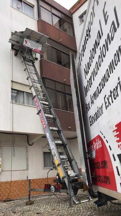 Mudanças de Norte a Sul - Elevador Exterior