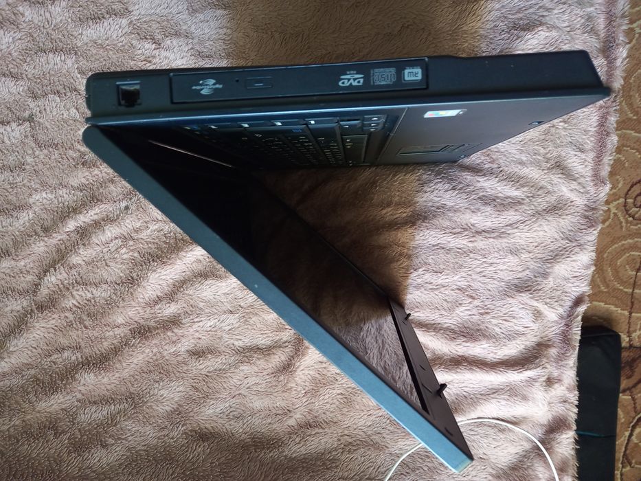 HP nx7300 ноудбук