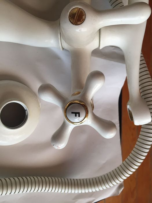 Vendo misturadora para banheira retro