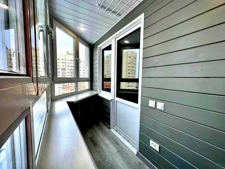 Утеплення балкону Скління балкону Ремонт балкону Застеклить балкон