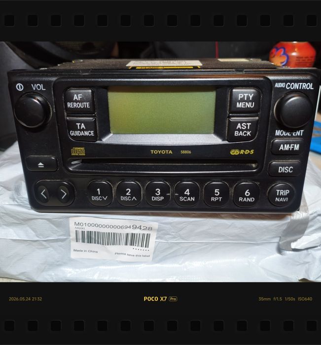 Radio Toyota RAV4 oryginalne