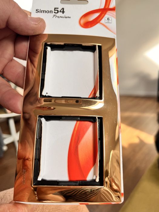 Ramka Simon  54 Premium zloty metal 2x