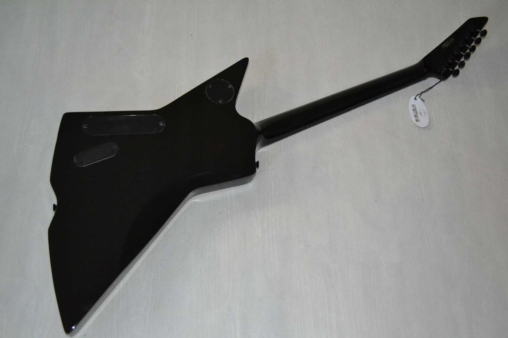 Harley Benton EX-84 MODERN EMG 81/60 BK gitara Explorer - ustawiona!