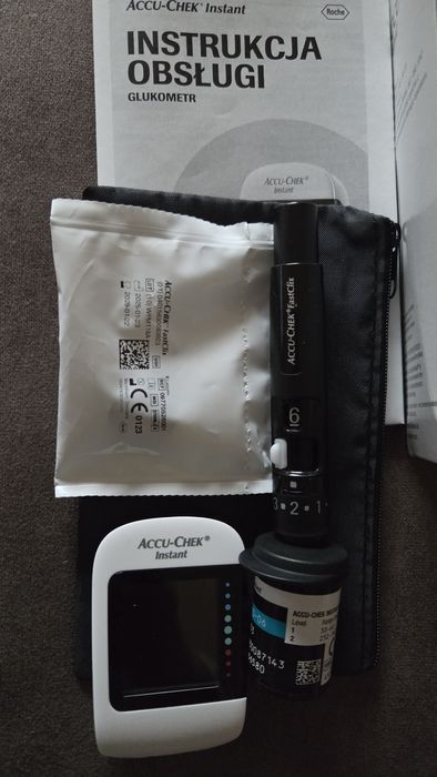 Glukometr Accu-Chek instant Nowy!