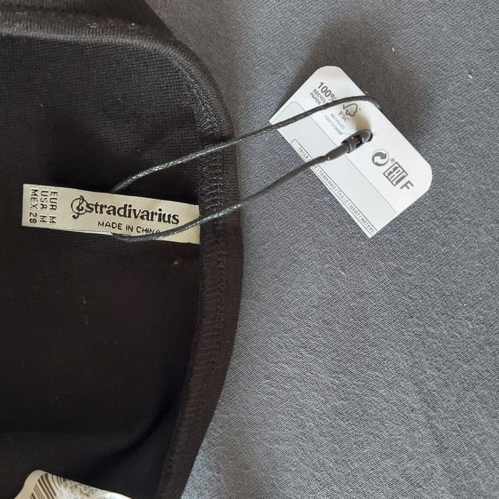 Crop top ekoskóra Stradivarius M
