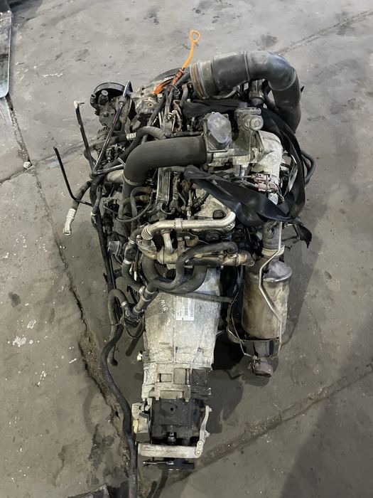 Мотор Двигатель КОМПЛЄКТНИЙ КПП Крафтер Crafter 2.5tdi BJM BJL CECA