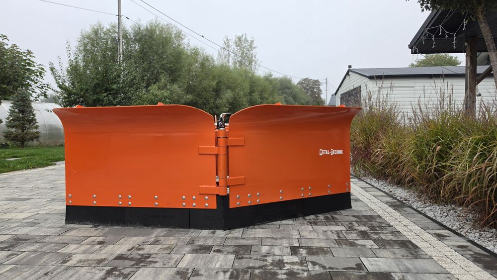 Hydrauliczny pług do śniegu 3 m Metal-Technik