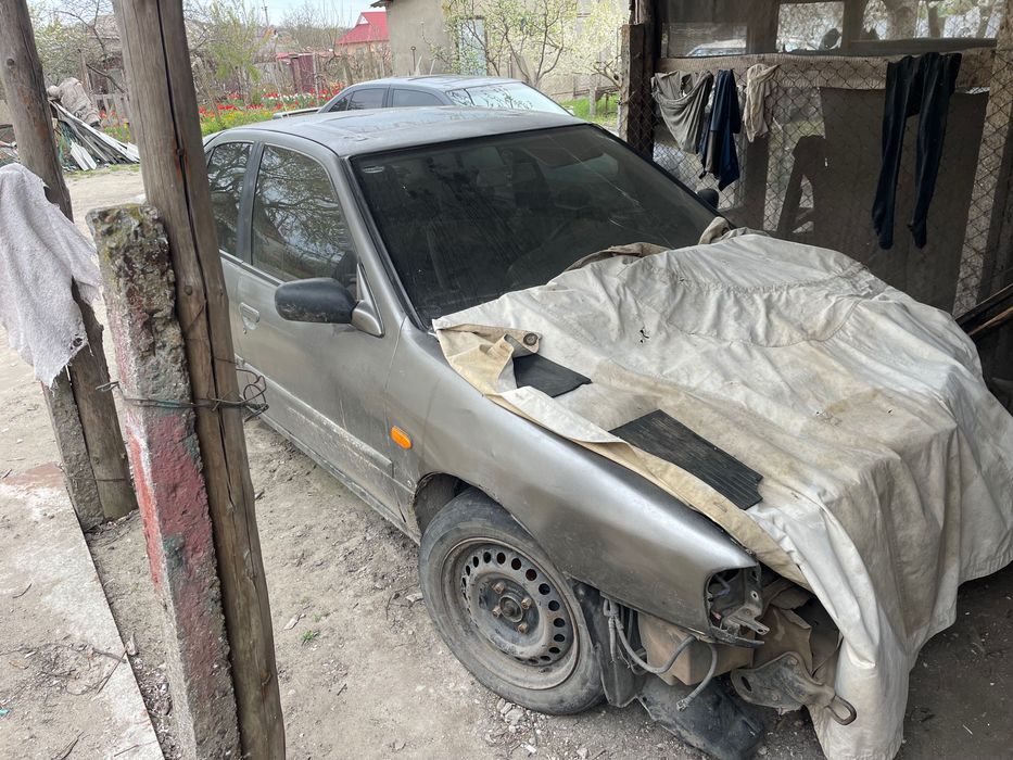 Продам Nissan primera p10 1993 года