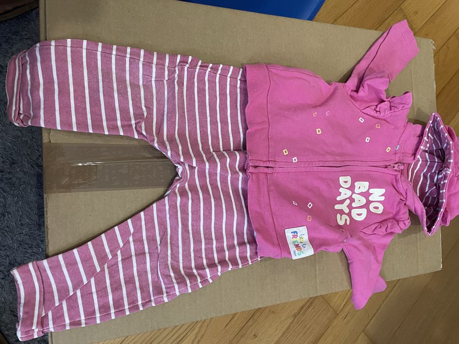 Roupa de bebe em bom estado