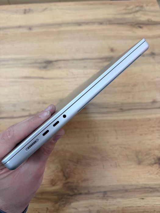 MacBook Pro 16” 2021(M1PRO) - Silver 16GB/512GB