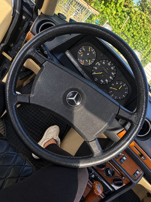 Mercedes w123 coupe