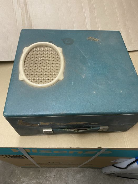 Gramofon walizkowy Unitra